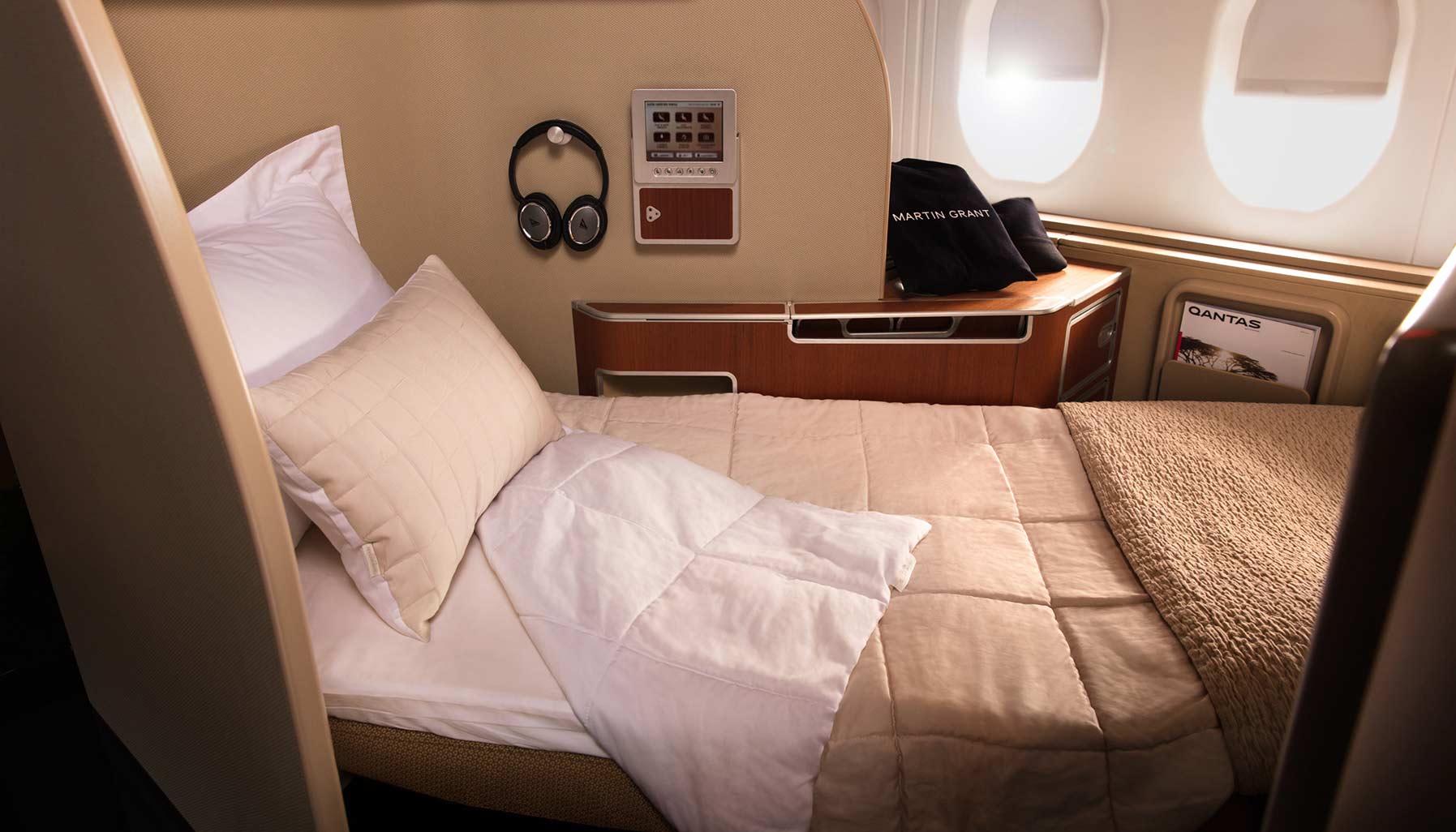airlines, Qantas, Qantas first class