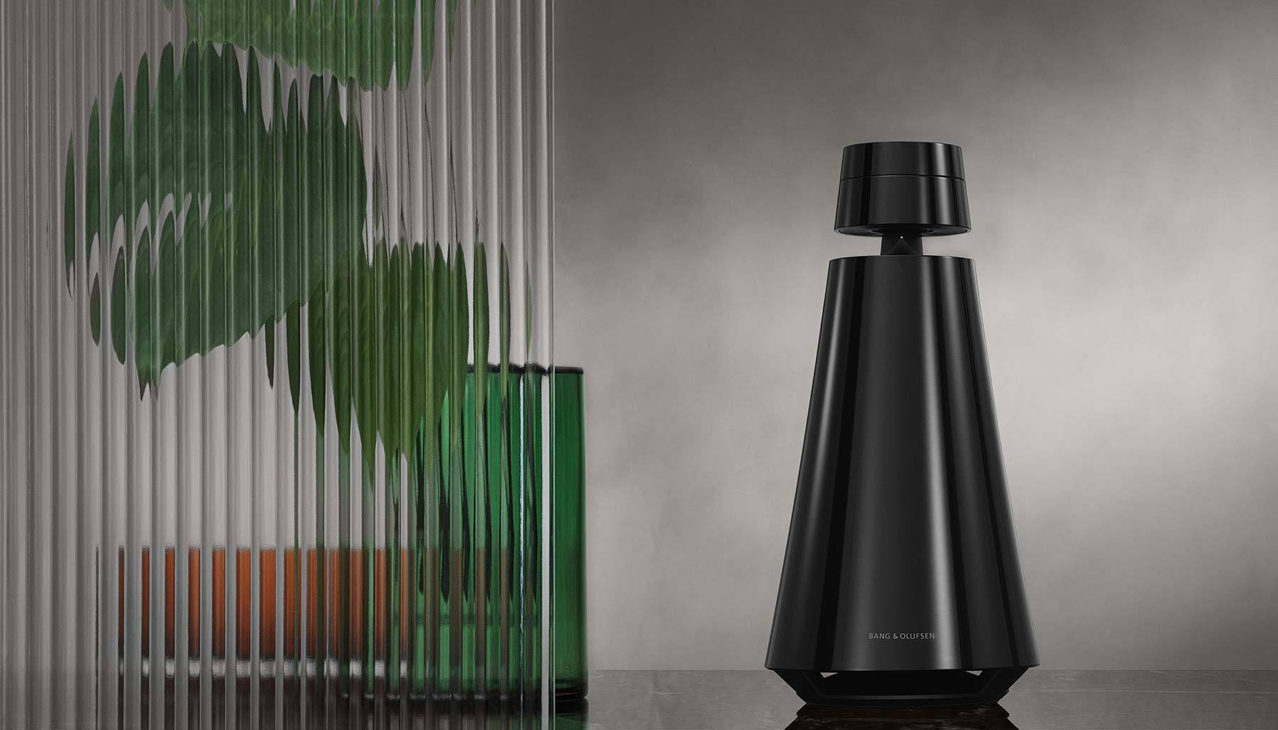 Bang & Olufsen BeoSound 1, Piano Black