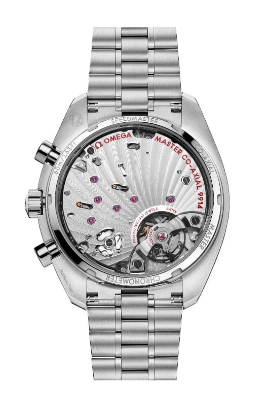 A closer look at the calibre that powers the watch.