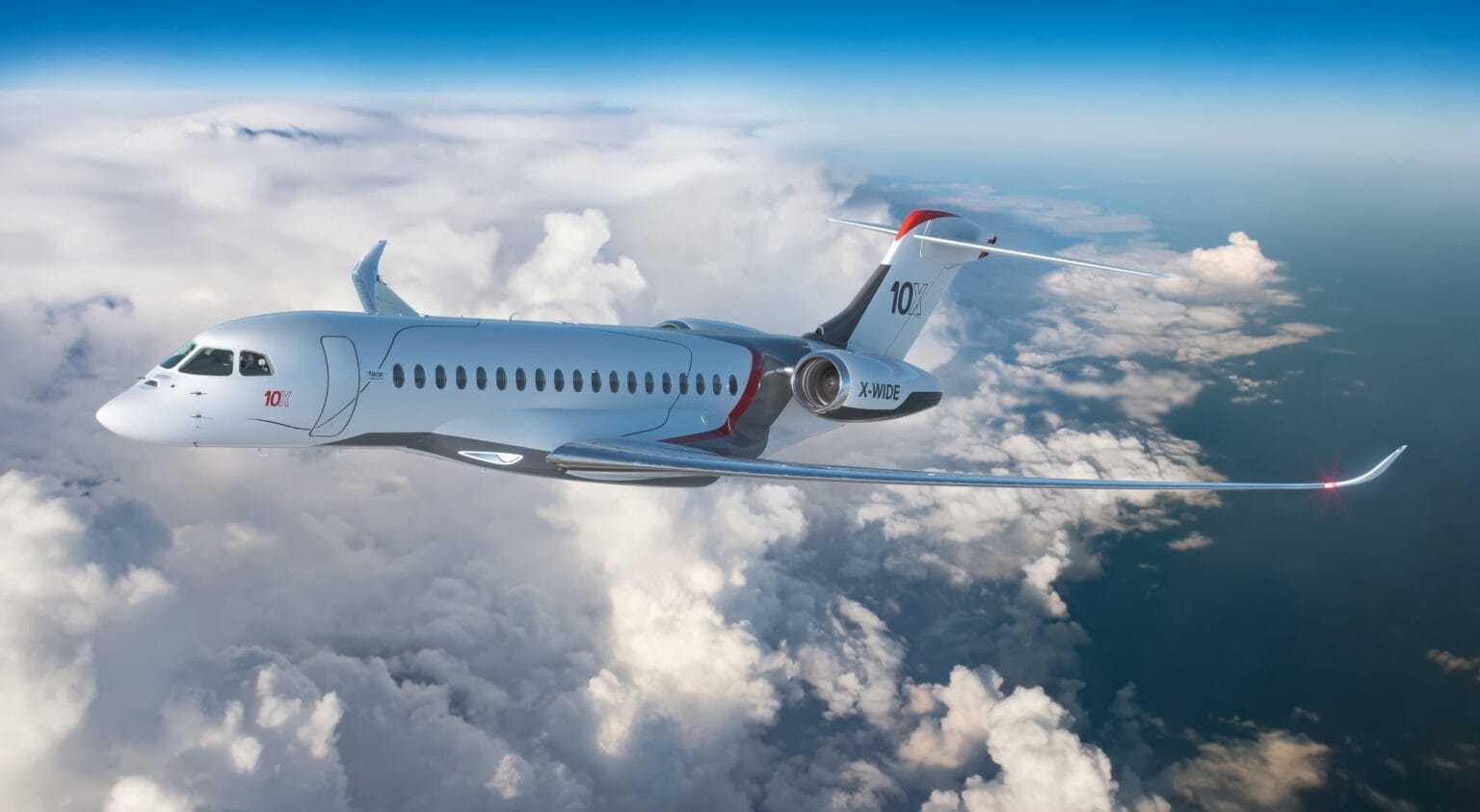 The design and technology of the Falcon 10x highlights the evolving demands of flyers. 
