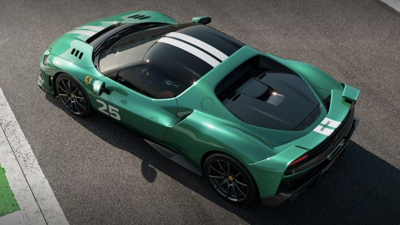 FEAT_Ferrari-296-Speciale_003.